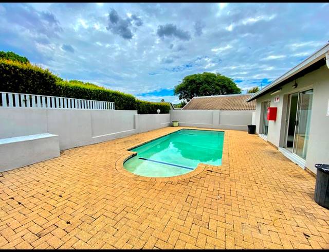 2 BEDROOM TOWNHOUSE FOR SALE IN NORTHWOLD